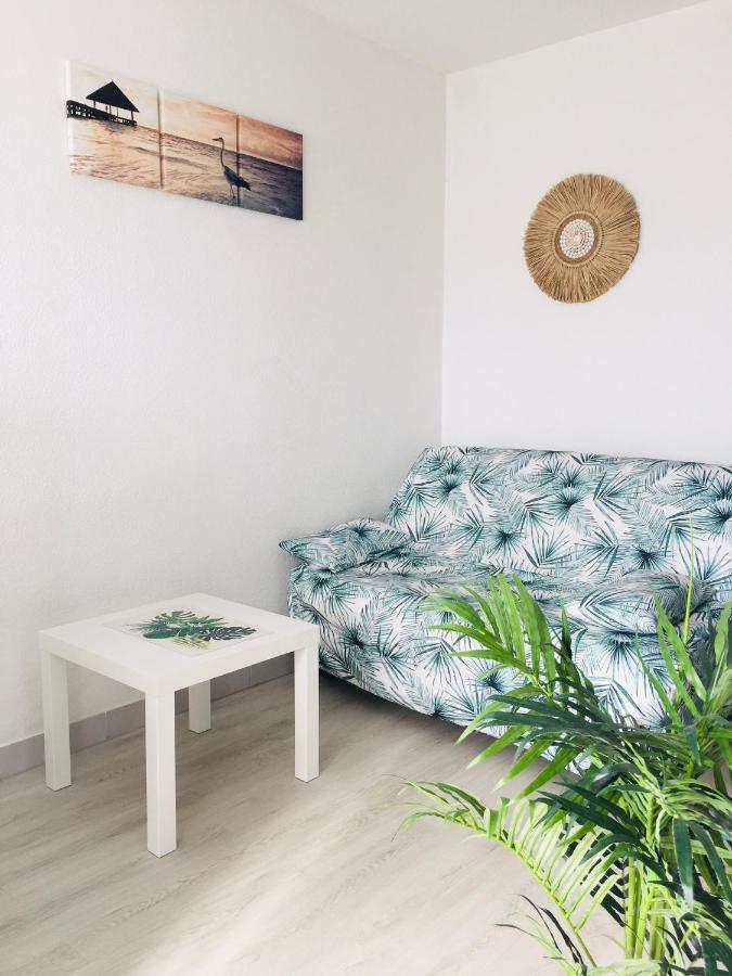 Studio Cosy Et Moderne Au Couchant Situe 150M De La Plage -Avec Parking Gratuit Prive - 25M2 - Climatise - Balcon - Wifi Gratuit La Grande-Motte Eksteriør billede